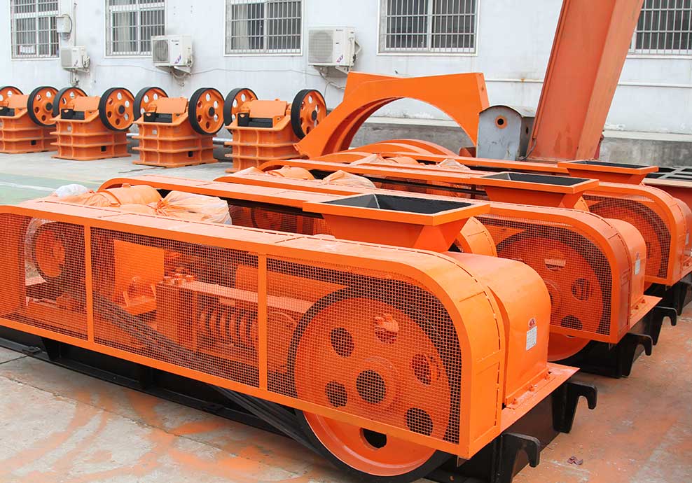 珍珠巖對(duì)輥破碎機(jī)