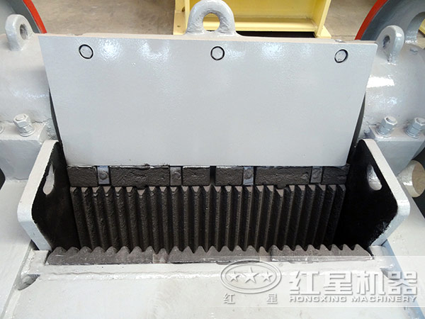 蛭石破碎機(jī)