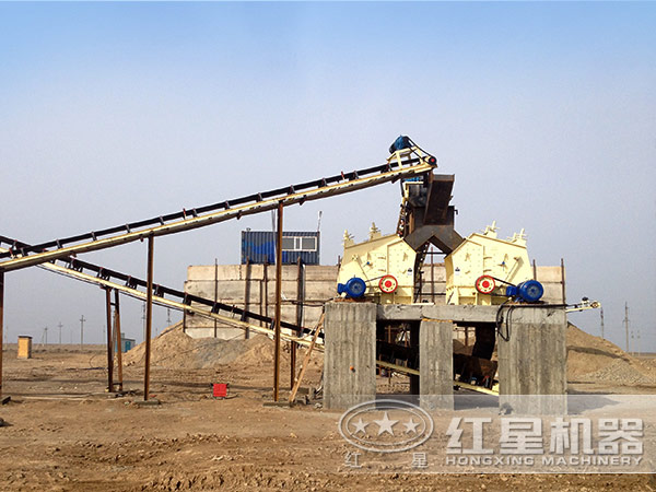 破碎設備生產(chǎn)現(xiàn)場