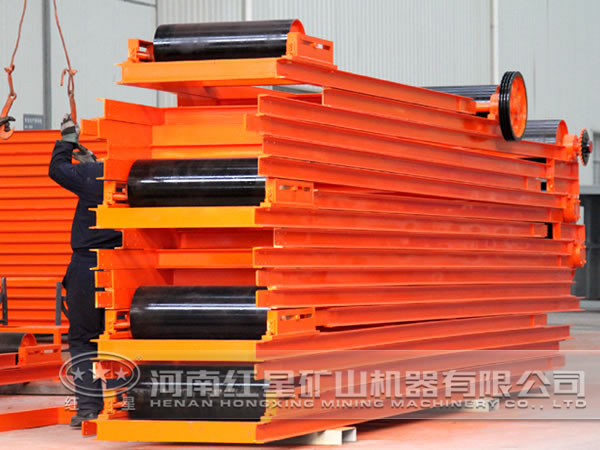 膠帶輸送機(jī)