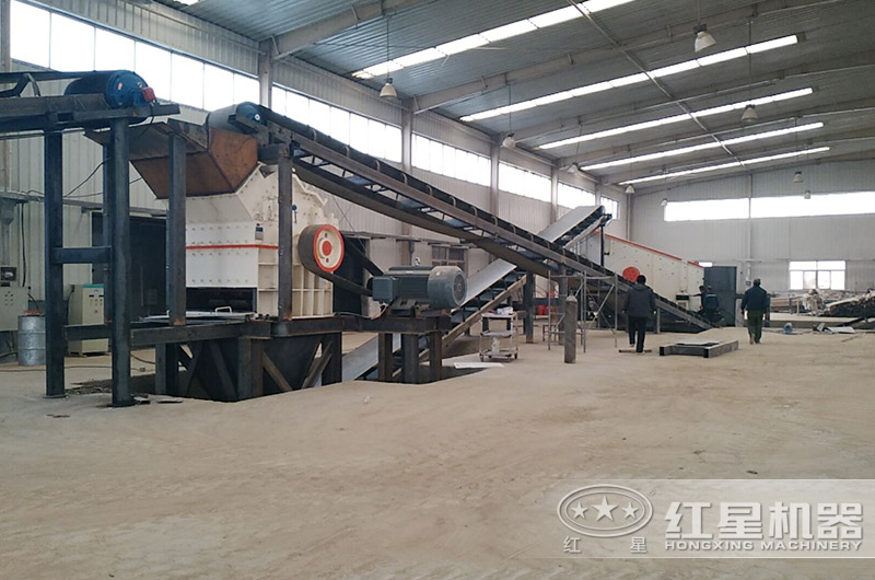 河南時(shí)產(chǎn)50噸05石子制備加工現(xiàn)場