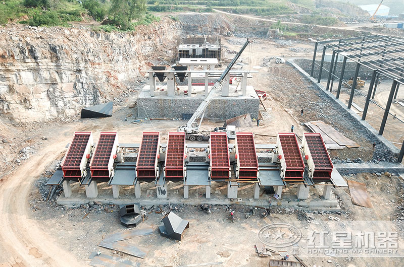 時產(chǎn)1000噸碎石生產(chǎn)線客戶現(xiàn)場 時產(chǎn)1000噸碎石生產(chǎn)線客戶現(xiàn)場