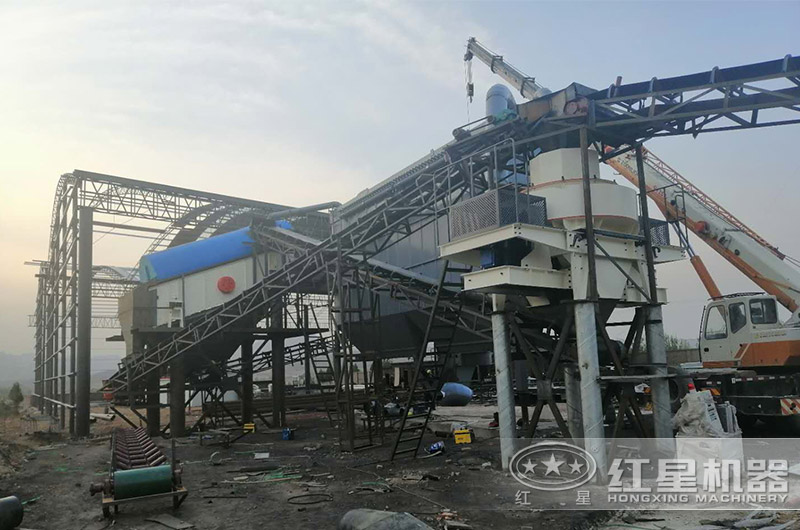 時產(chǎn)300噸鵝卵石破碎制砂加工客戶現(xiàn)場