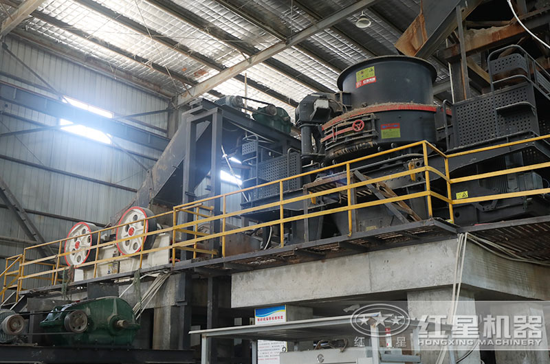 青石碎石加工客戶現(xiàn)場實(shí)拍 青石碎石加工客戶現(xiàn)場實(shí)拍