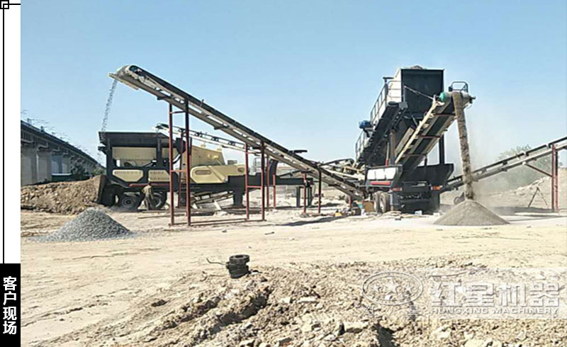 青石破碎機(jī)客戶現(xiàn)場