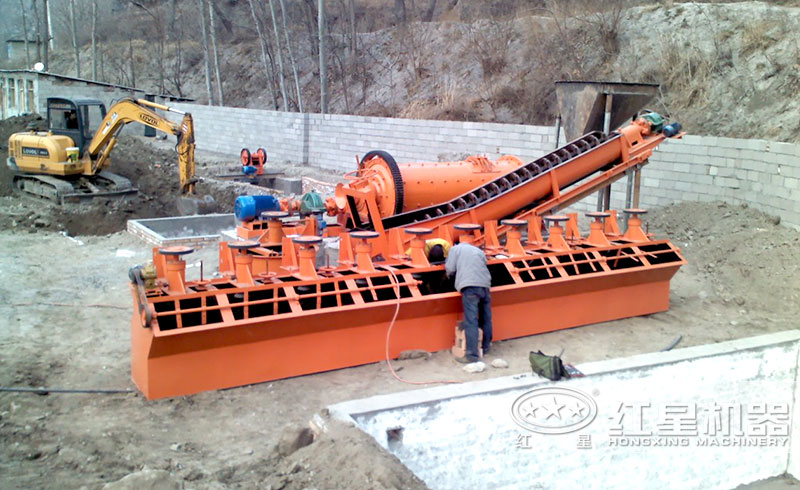 一小時(shí)產(chǎn)5立方浮選機(jī)用戶生產(chǎn)現(xiàn)場(chǎng)