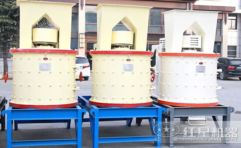 時產(chǎn)50噸石灰石復合式破碎機