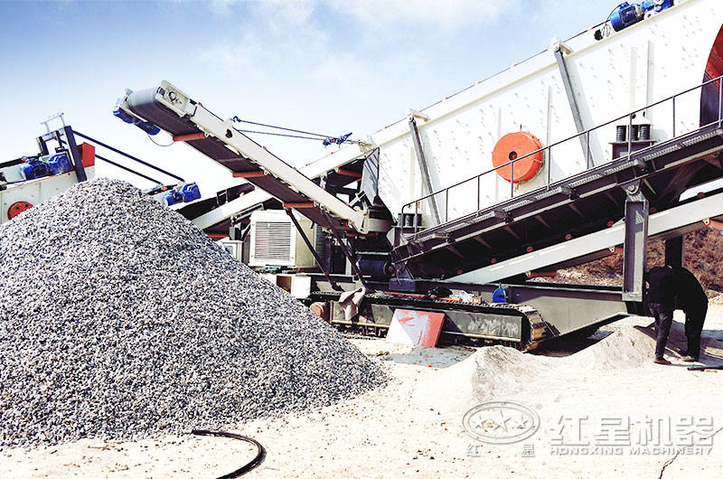 移動(dòng)式破碎機(jī)用戶生產(chǎn)現(xiàn)場(chǎng)