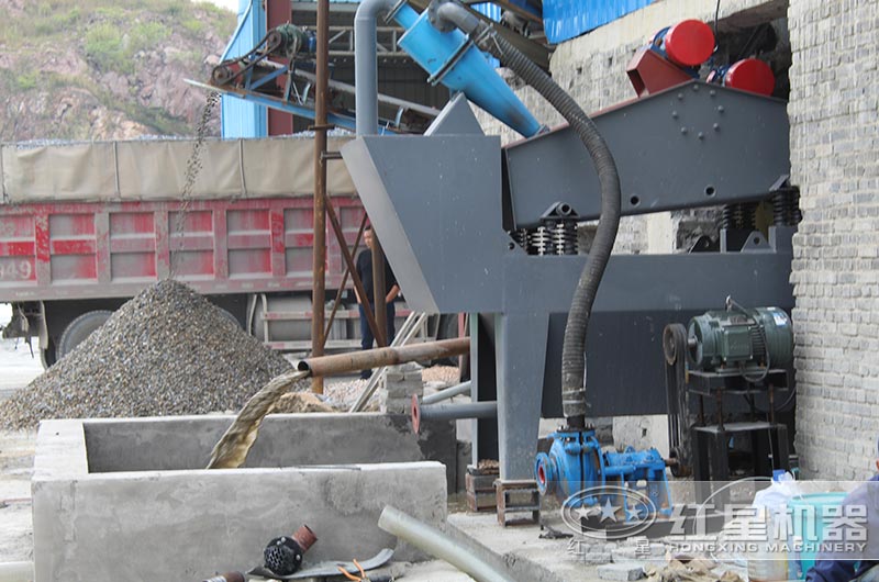 脫水篩，建設(shè)沉淀池，水可循環(huán)利用