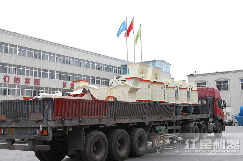 多臺立式復合式制砂機發(fā)往山西