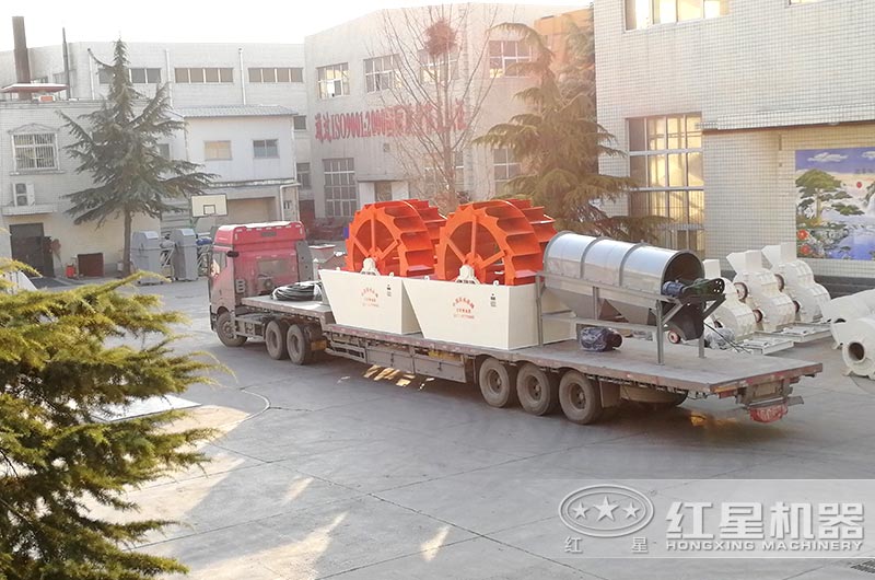 一套洗砂設備發(fā)往河南周口