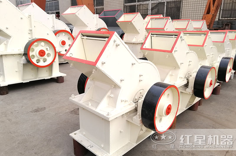 PC小型錘式石子破碎機(jī)圖片