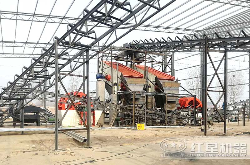 日產(chǎn)1000方洗沙設(shè)備安裝現(xiàn)場圖