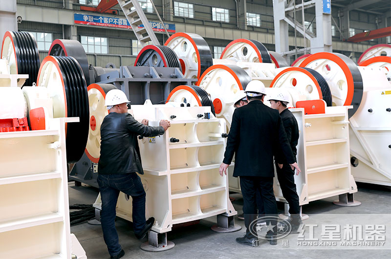 山東客戶來(lái)廠區(qū)實(shí)地考察