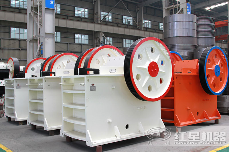 顎式粉碎機車間實拍大圖