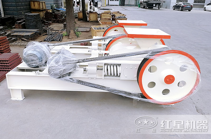 對輥機廠區(qū)實拍圖 對輥機廠區(qū)實拍圖