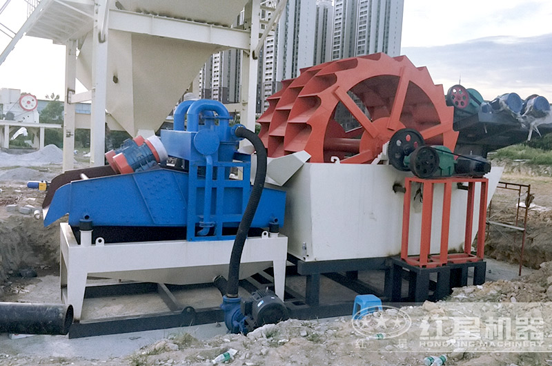 洗沙現(xiàn)場，一睹洗砂機風采